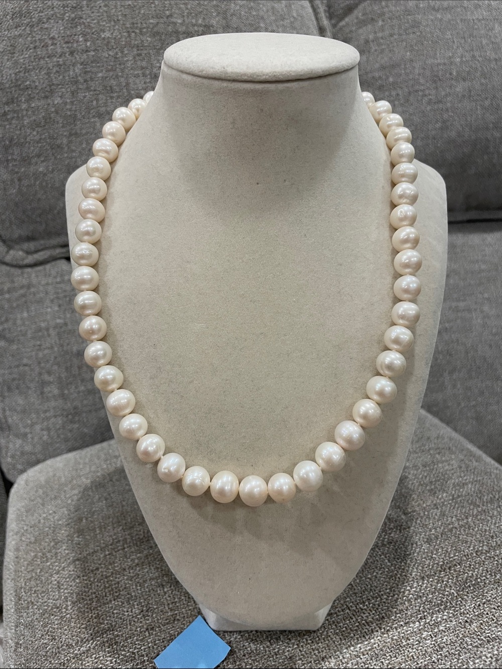 Classic Pearl Necklace - Cream Pearls